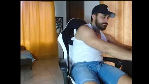 aronmiller online show from 11-11-25, 09:59