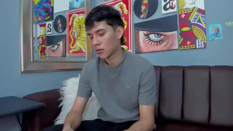 Arontawers online show from 03-18-26, 07:17