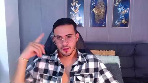 Adrian online show from 09-23-25, 07:50