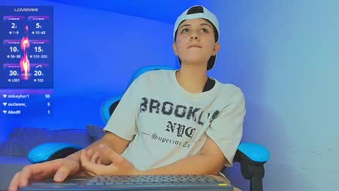 noah and ivy online show from 01-13-25, 06:27