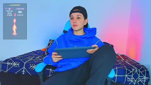 noah and ivy online show from 02-02-25, 06:10