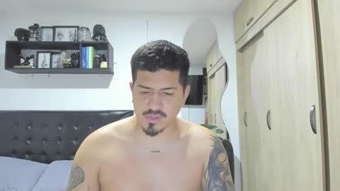 Snapshot of aronwilliams69 chatting on 01-11-26, 09:03 ARON Independent model online show from 01-11-26, 09:03