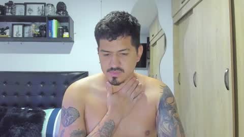 Snapshot of aronwilliams69 chatting on 02-07-26, 02:37 ARON Independent model online show from 02-07-26, 02:37