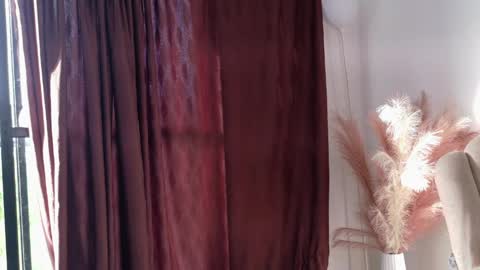 Snapshot of aroon_connor chatting on 05-22-26, 09:53 online show from 05-22-26, 09:53