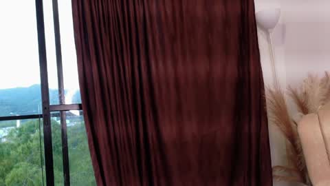 Snapshot of aroon_connor chatting on 05-30-26, 11:02 online show from 05-30-26, 11:02