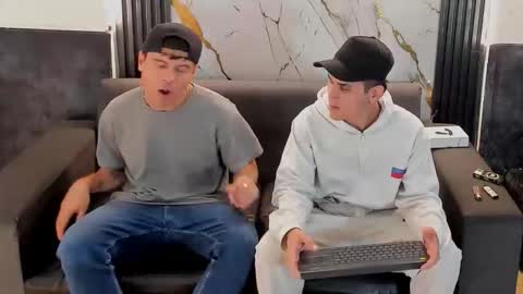 Aroon   online show from 04-02-26, 04:10