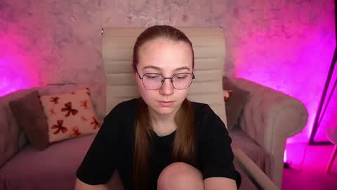 Snapshot of arrinawair chatting on 05-06-26, 07:13 arrinawair online show from 05-06-26, 07:13