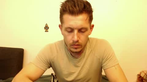 arromwilliam90 online show from 01-26-25, 07:52