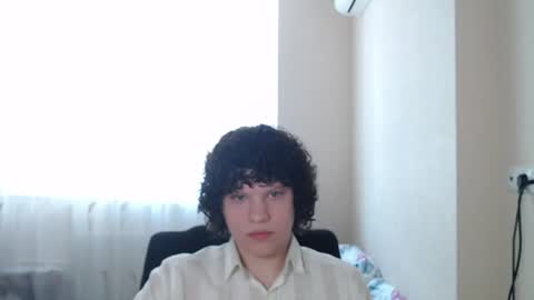 Snapshot of arsen_schneider chatting on 07-16-26, 12:44 Arsen online show from 07-16-26, 12:44