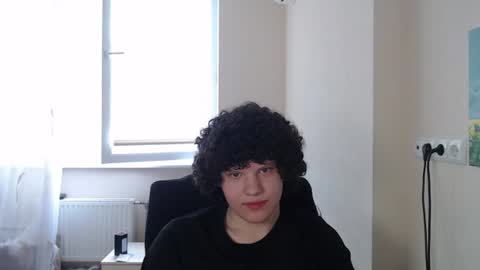 Snapshot of arsen_schneider chatting on 07-24-26, 02:37 Arsen online show from 07-24-26, 02:37