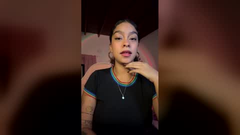 Julieta online show from 12-18-25, 03:12