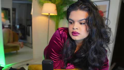 Snapshot of artechloe chatting on 02-05-25, 07:53 Chloe online show from 02-05-25, 07:53