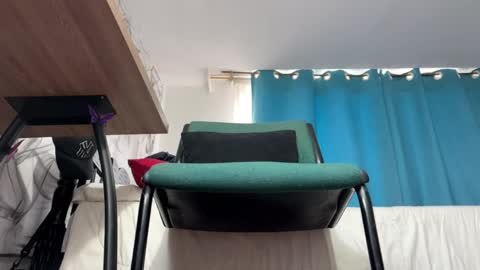   online show from 01-01-25, 05:44