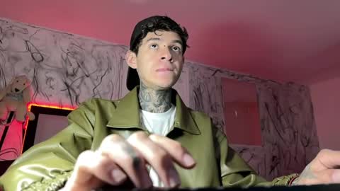   online show from 01-31-25, 03:00