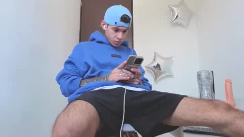   online show from 09-12-25, 09:31