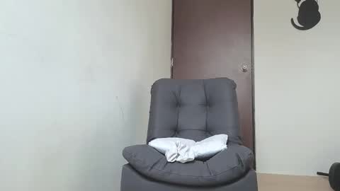   online show from 11-24-25, 12:38