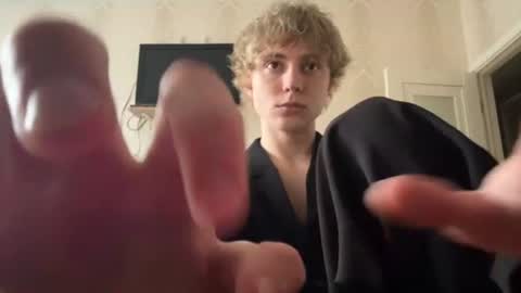 artem228play online show from 06-11-26, 02:00