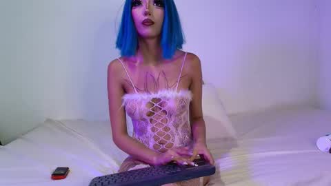 Snapshot of artemisa__darks chatting on 05-15-26, 11:39 artemisa__darks online show from 05-15-26, 11:39