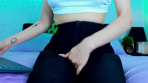 artemisa_leon online show from 01-24-25, 04:48