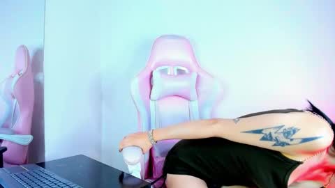 artemisa_leon online show from 09-11-25, 06:02