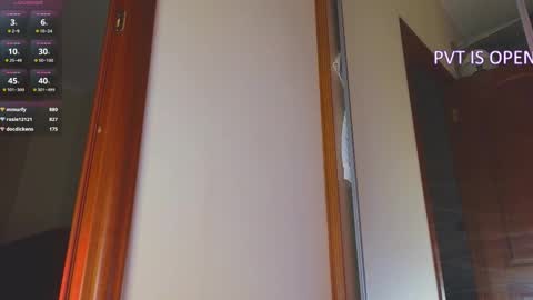 Snapshot of artemisa_meows chatting on 02-28-25, 01:37 SEE U THURSDAY  online show from 02-28-25, 01:37
