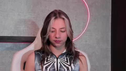 artemisablake online show from 02-14-25, 04:41