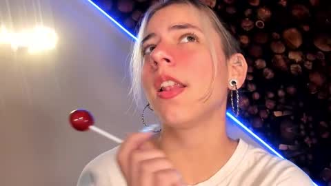 artemisablake online show from 03-11-25, 04:51