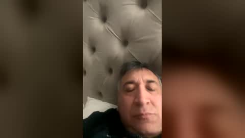 artemismydog online show from 05-28-26, 04:10
