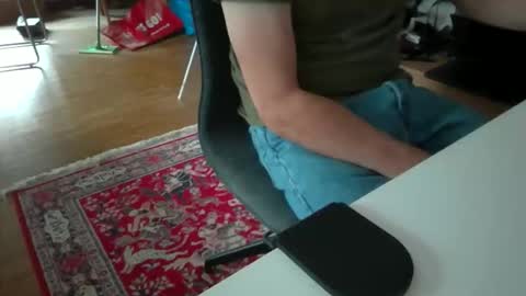 artesian99 online show from 10-26-25, 09:37