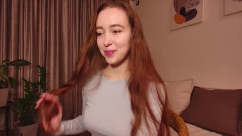 Snapshot of artexcite_ chatting on 11-02-25, 10:45 Lina online show from 11-02-25, 10:45