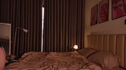 Snapshot of artexcite_ chatting on 02-24-26, 01:36 Lina online show from 02-24-26, 01:36