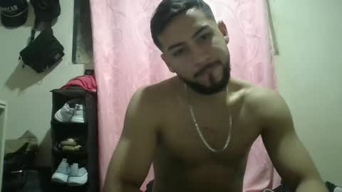 Snapshot of arthur1718 chatting on 10-15-25, 03:06 arthur1718 online show from 10-15-25, 03:06