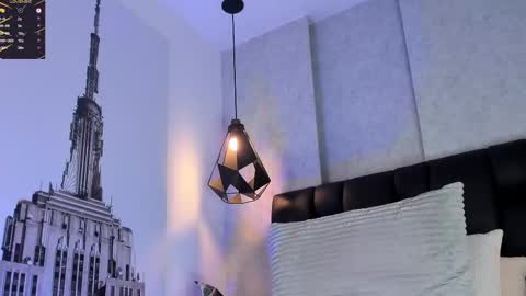 Snapshot of arthurlam chatting on 09-16-25, 10:33 Arthur online show from 09-16-25, 10:33