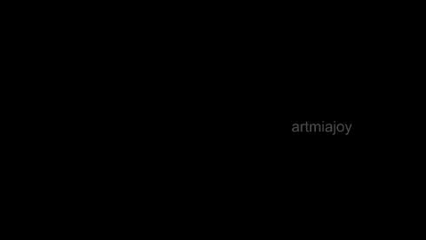 Snapshot of artmiajoy chatting on 02-15-25, 12:11 MIA OF artmiajoy online show from 02-15-25, 12:11