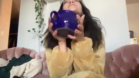 Audrey online show from 12-25-24, 07:45