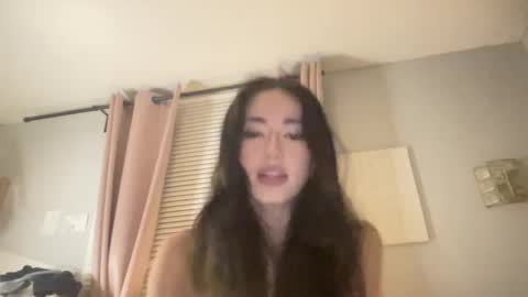 Audrey online show from 01-12-25, 01:32