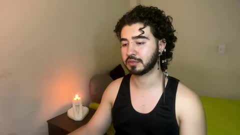 Snapshot of artorias_4 chatting on 12-23-25, 01:47 artorias 4 online show from 12-23-25, 01:47