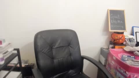 MIA online show from 03-23-26, 11:42