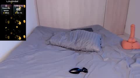 Snapshot of arturguy01 chatting on 10-04-25, 11:58 arturguy01 online show from 10-04-25, 11:58