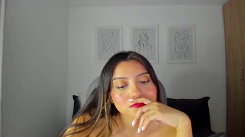 Zahaara online show from 12-17-24, 11:59