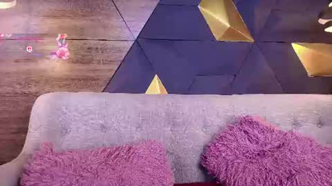 sofia online show from 07-30-26, 10:58