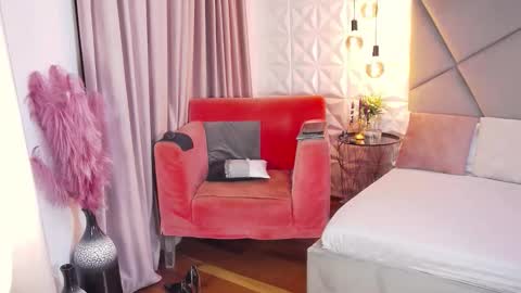 Aryana online show from 11-12-25, 06:36