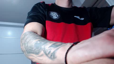 Snapshot of aryanaian1 chatting on 01-04-25, 03:07 AryanAian1 online show from 01-04-25, 03:07