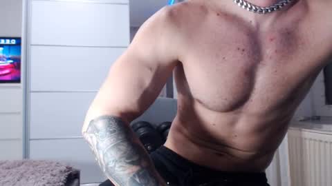 Snapshot of aryanaian1 chatting on 01-31-25, 05:21 AryanAian1 online show from 01-31-25, 05:21