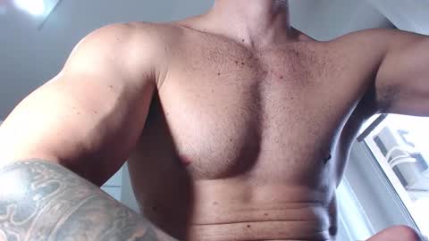 Snapshot of aryanaian1 chatting on 11-11-25, 12:05 AryanAian1 online show from 11-11-25, 12:05