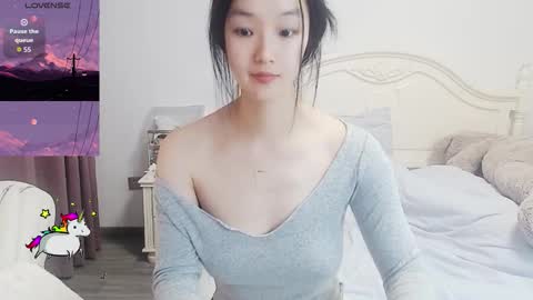 Lily online show from 03-09-26, 03:54