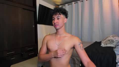 Snapshot of arzt_andy chatting on 02-26-26, 06:34 andy online show from 02-26-26, 06:34