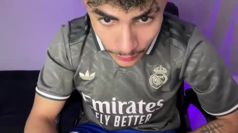 Snapshot of arzu_08 chatting on 02-04-26, 03:18 arzu_08 online show from 02-04-26, 03:18