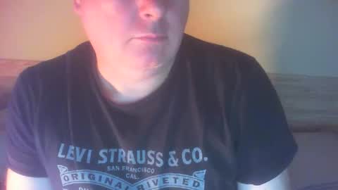 Snapshot of as3ix chatting on 12-22-25, 02:58 as3ix online show from 12-22-25, 02:58