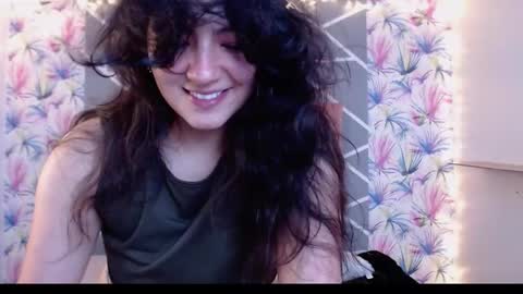 Saray online show from 11-08-25, 01:17